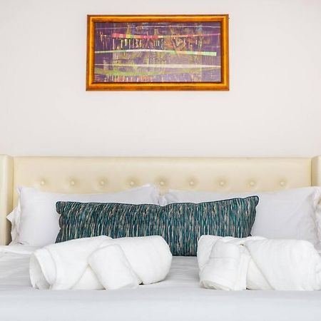 Comfy Studio With Cali King Size Mattress San Diego Eksteriør billede