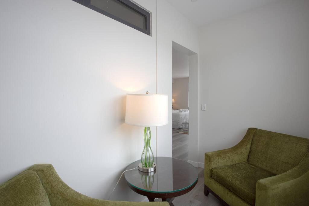 Comfy Studio With Cali King Size Mattress San Diego Eksteriør billede